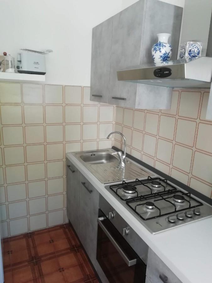 La Casetta Dei Grilli - Accanto Alle Terme Di Venturina E 10" Dal Mare 宛图里那 外观 照片