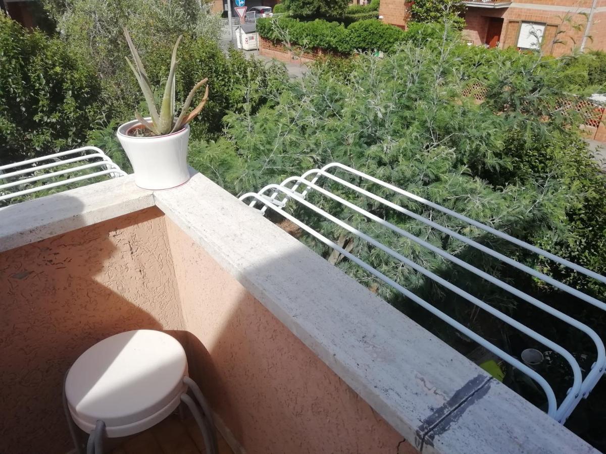 La Casetta Dei Grilli - Accanto Alle Terme Di Venturina E 10" Dal Mare 宛图里那 外观 照片